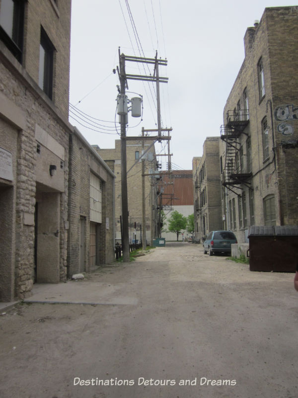 Hell's Alley in Winnipeg's historic Exchange District - a walking tour of the East exchange area.