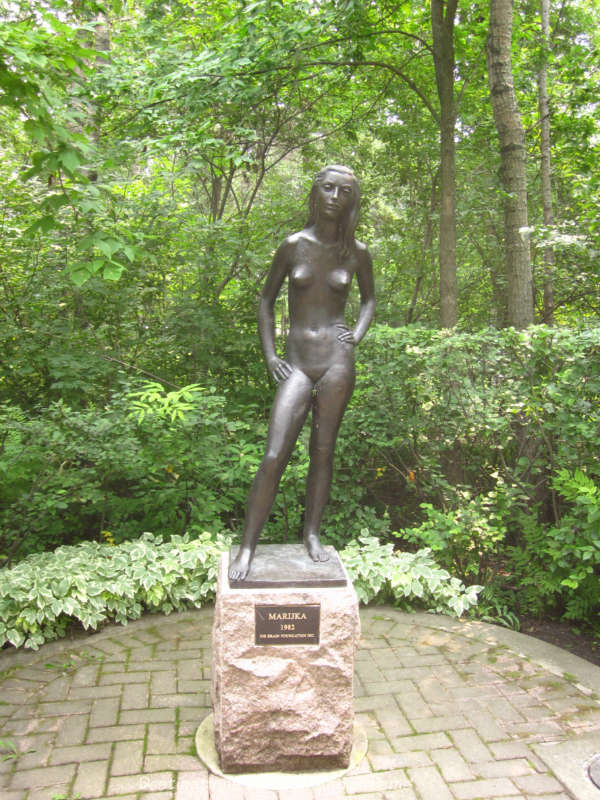 Leo Mol "Marijka" sculpture in Assiniboine Park Leo Mol "Marijka" sculpture