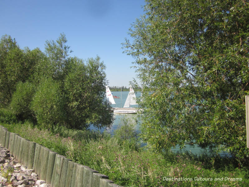 FortWhyte Alive: a 640-acre nature preserve in Winnipeg, Manitoba promotes awareness and understanding of the natural world through education, recreation and nature trails