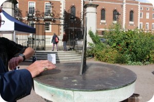 Sundial in London's Temple area