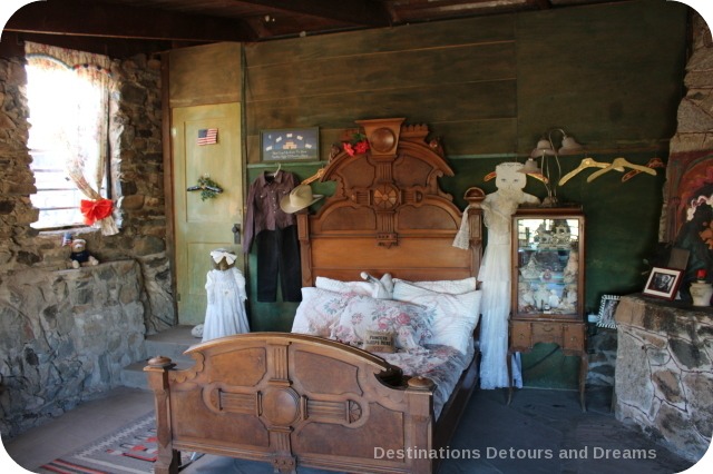 Mystery Castle bedroom