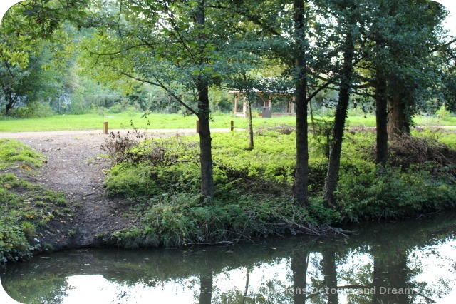 Frome footpath