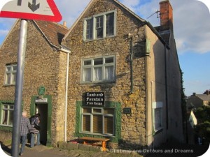 Lamb and Fountain, Frome