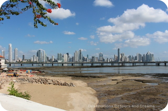 Contrasts of Panama City