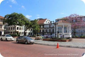 Plaza de la Catedral, Casco Viejo