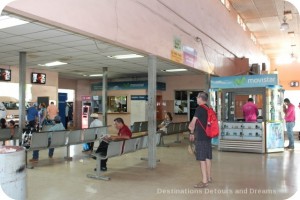 Chitré bus station