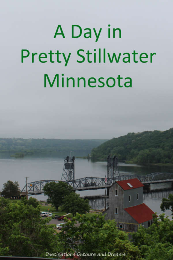 Scenic Stillwater, Minnesota makes a nice day trip - Victorian houses, interesting shops, great dining #Minnesota #VisitUSA #scenic #Victorian