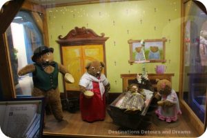 Christmas Fairytale Vignettes: Goldilocks and the Three Bears