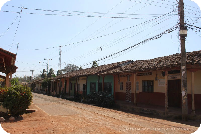 Spanish Colonial Architecture in the Azuero Peninsula: Parita street