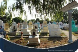 Spanish Colonial Architecture of the Azuero Peninsula: Colourful Pedasi cementery