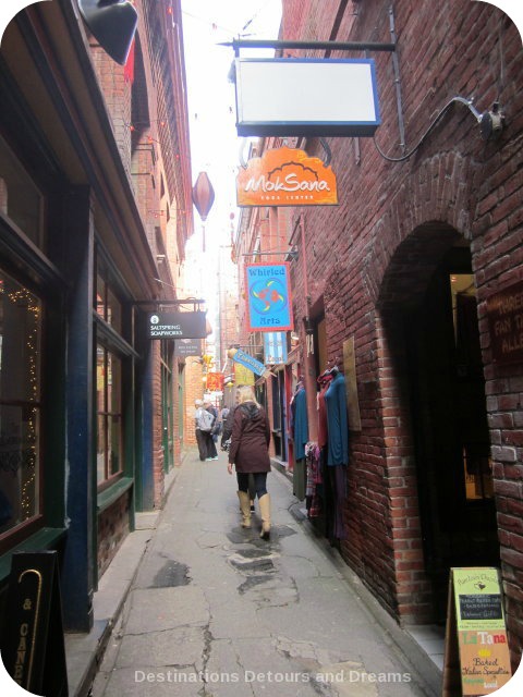 Fan Tan Alley (Canada's narrowest street) in Canada's oldest Chinatown, Victoria British Columbia