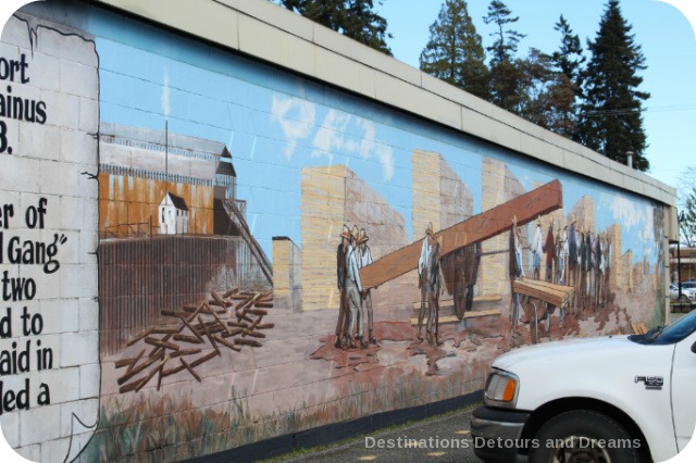 Murals in Chemainus, British Columbia (Muraltown): 1884 Chinese Bull Gang by Ernet Marza