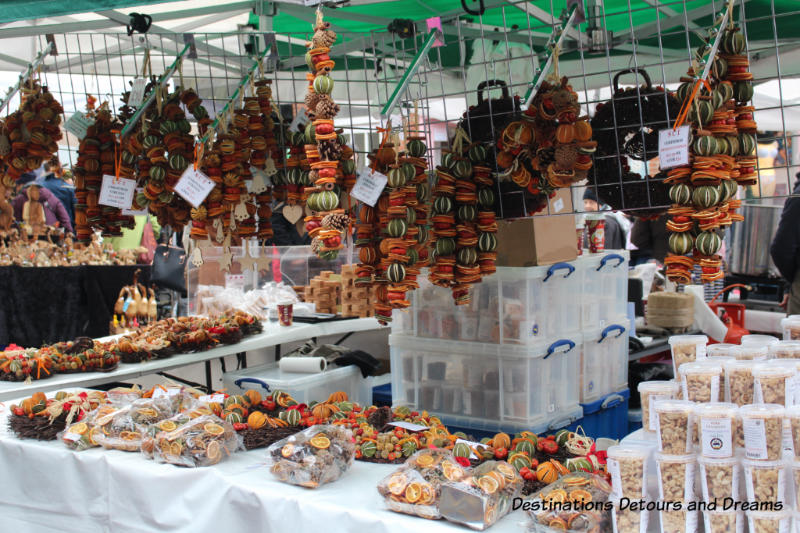 Haslemere Christmas Market: A lovely one-day community Christmas market in a rural British market town 