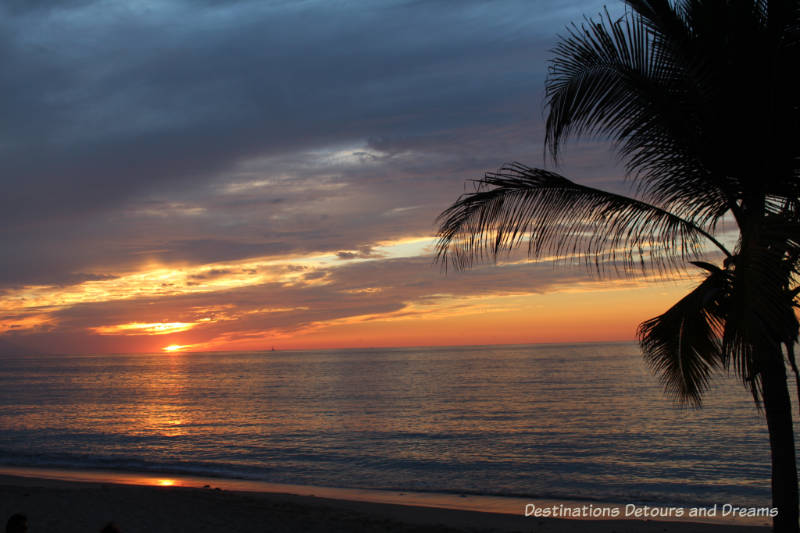 Impressions of Puerto Vallarta: brilliant sunset