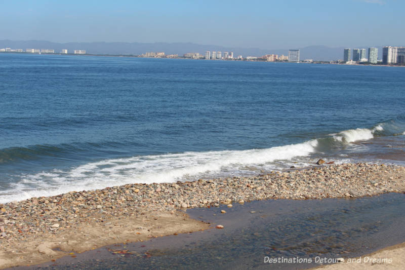 Impressions of Puerto Vallarta: waves against the shore