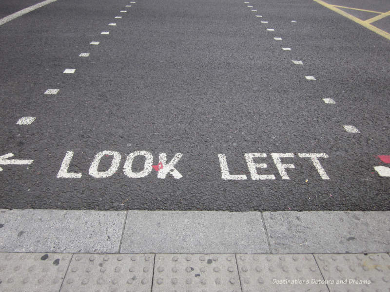 Look left sing on curb in London - things to know when travelling to England