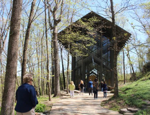 Thorncrown Chapel: Glass Church in the Arkansas Woods