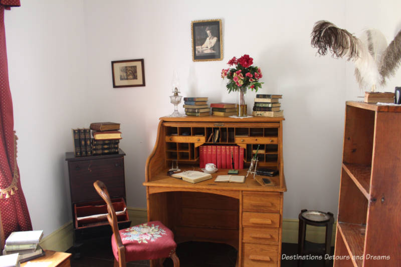 Nellie McClung's study in her Manitou house