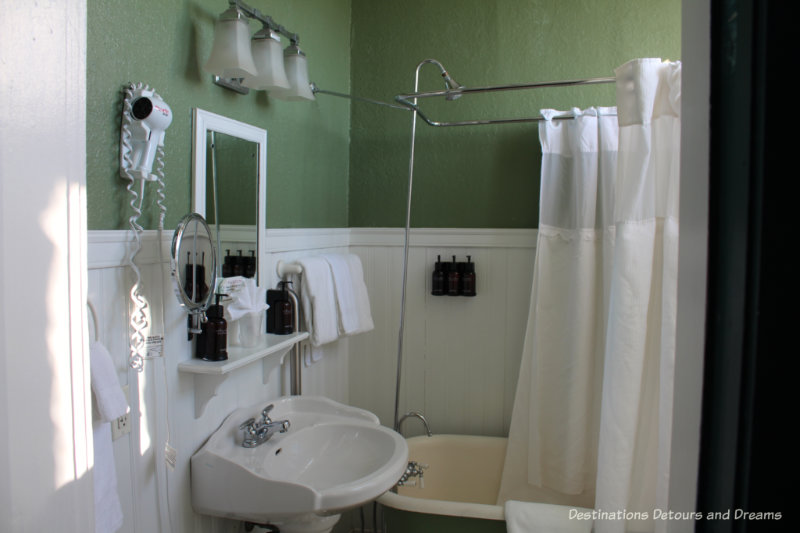 Vintage-looking bathroom at Crescent Hotel