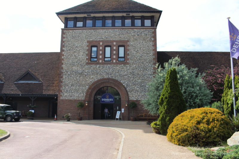 outdoor vineyard train tour denbies