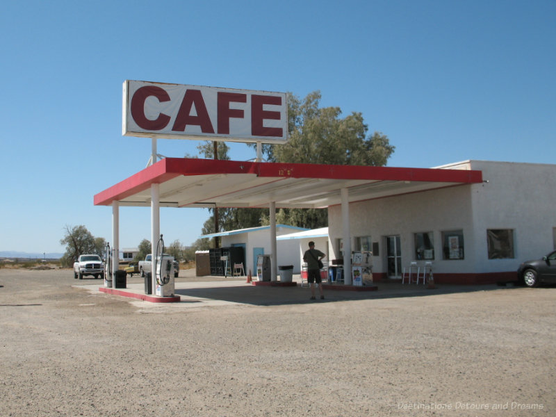 Cafe and gas station along Route 66 in California