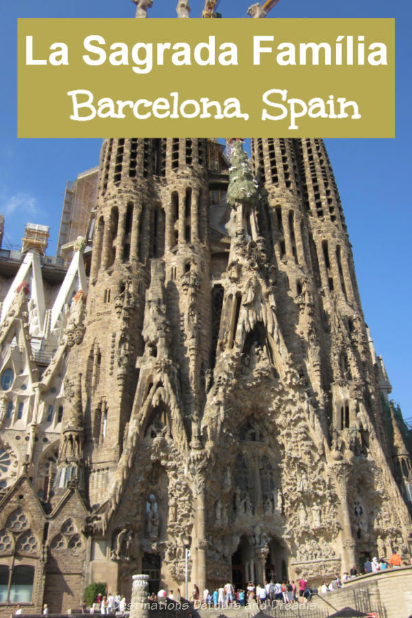 La Sagrada Família: the famous cathedral designed by architect Antoni Gaudí is a landmark in Barcelona, Spain