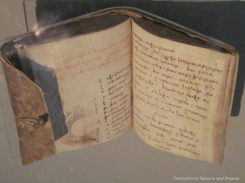 Open pages of one of Leonardo da Vinci's notebooks