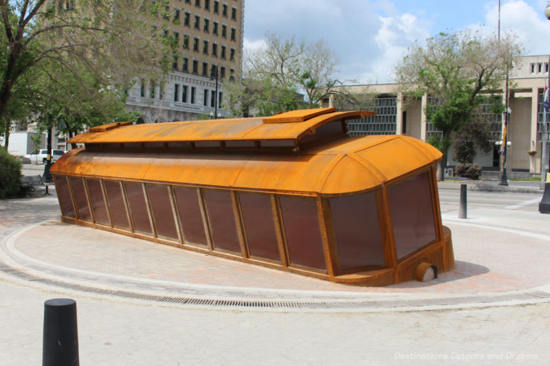 winnipeg legislature tours