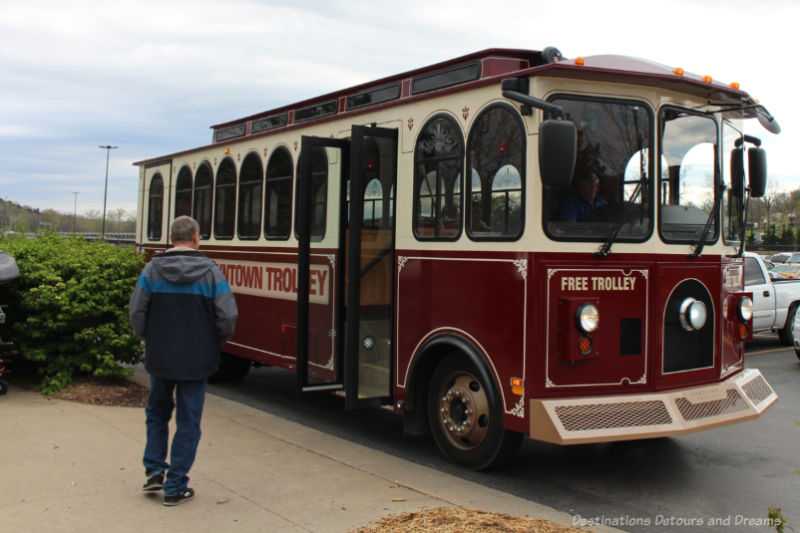 Branson Trolley Free downtown trolley bus