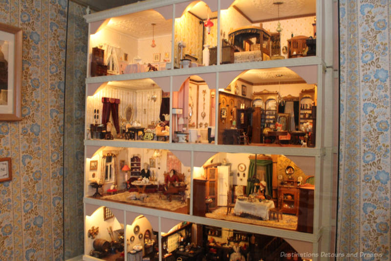 Daly House Museum Doll House Antique dollhouse inside a museum